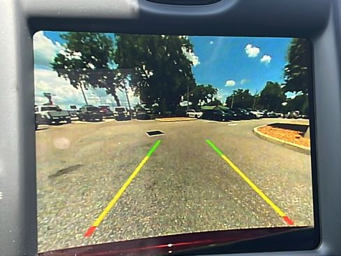 Used 2023 Chrysler 300 C RWD image 15