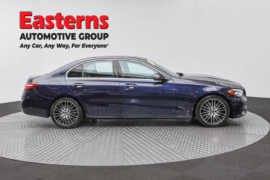 Used 2023 Mercedes-Benz C 300 4MATIC Sedan image 5