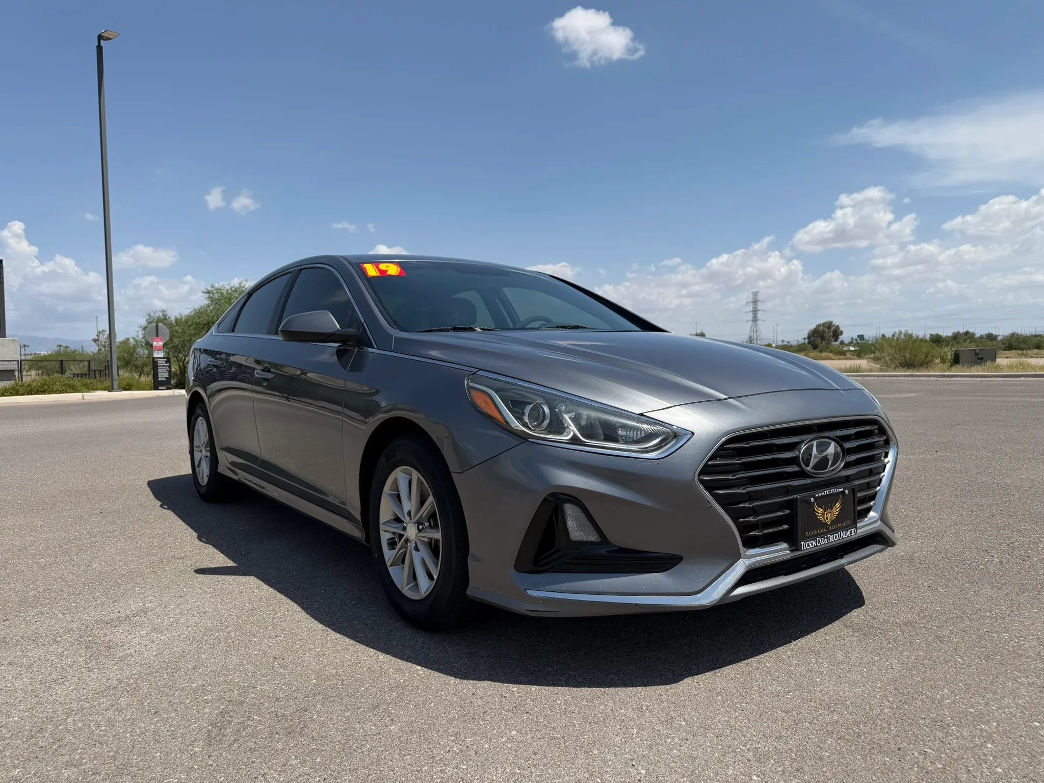 Used 2019 Hyundai Sonata SE FWD image 4