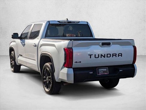 Used 2024 Toyota Tundra Limited AWD/4WD image 7
