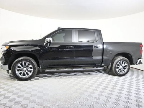Used 2025 Chevrolet Silverado 1500 LT w/ Protection Package AWD/4WD image 2