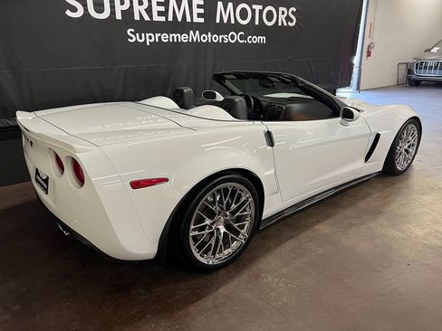 Used 2013 Chevrolet Corvette 427 w/ 1SC Preferred Equipment Group image 8