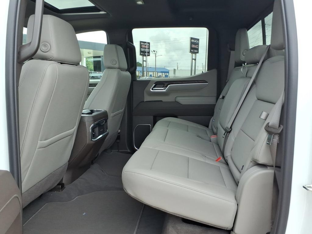 New 2026 GMC Sierra 1500 SLT w/ SLT Premium Plus Package AWD/4WD image 15