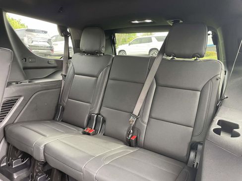 Used 2025 Chevrolet Tahoe Z71 AWD/4WD image 22