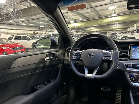 Used 2019 Hyundai Sonata Limited image 26