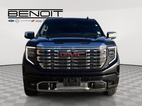 Used 2022 GMC Sierra 1500 Denali image 2
