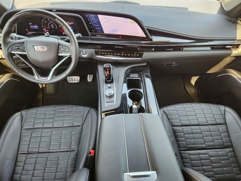 Certified 2024 Cadillac Escalade V w/ LPO, ONYX Package AWD/4WD image 9