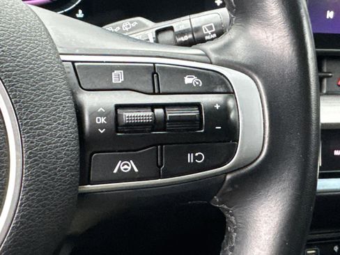 Used 2023 Kia Sportage EX image 21