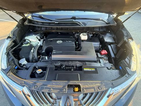 Used 2018 Nissan Murano SL image 36