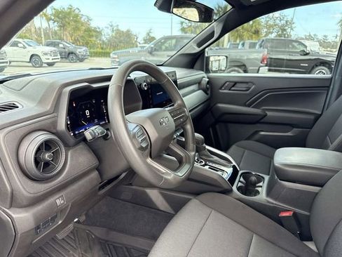 Used 2023 Chevrolet Colorado Trail Boss w/ Technology Package image 21