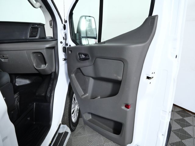 Certified 2025 Ford Transit 250 Low Roof w/ Exterior Upgrade Package RWD image 8