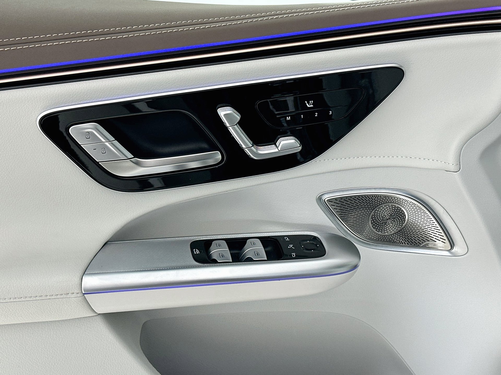 Certified 2023 Mercedes-Benz EQE 500 4MATIC SUV image 19