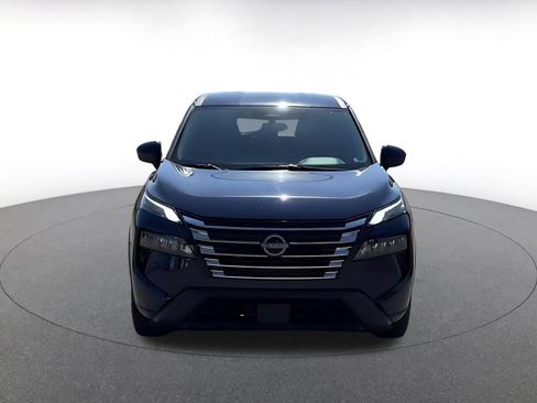 Used 2025 Nissan Rogue SV FWD image 4