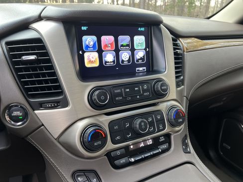 Used 2017 GMC Yukon XL Denali w/ Open Road Package image 26