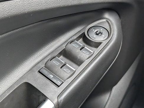 Used 2019 Ford Escape SEL image 25