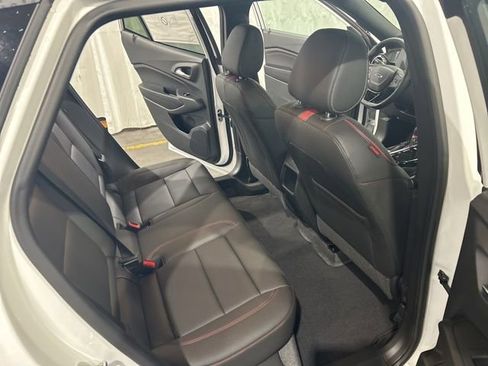 New 2026 Chevrolet Trax RS w/ Sunroof Package image 11