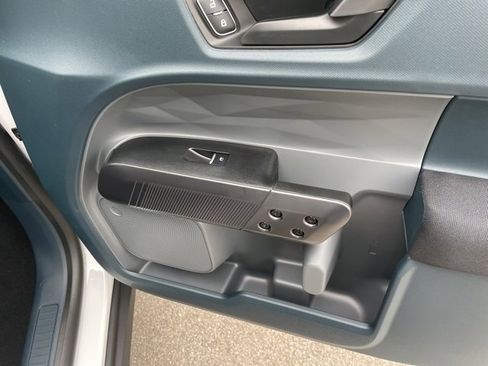 New 2026 Ford Maverick XL image 46