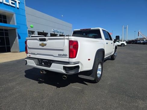 Used 2023 Chevrolet Silverado 3500 High Country w/ Safety Package II image 6