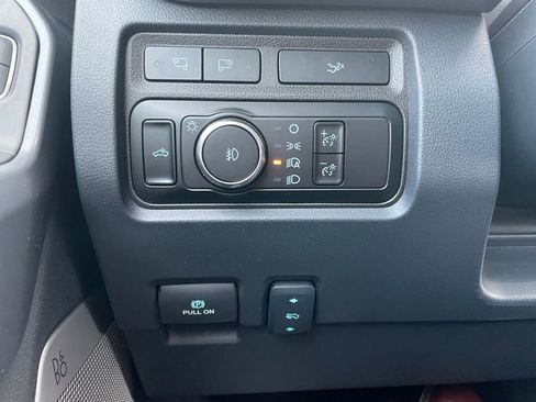 Used 2024 Ford F250 Lariat w/ Lariat Ultimate Package image 46