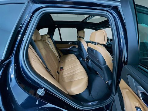 Used 2023 BMW X5 M50i w/ Executive Package image 31