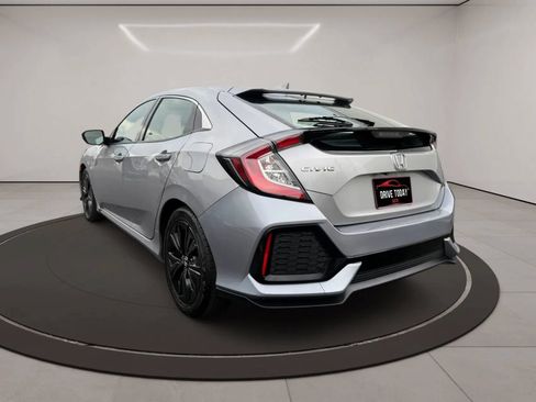 Used 2018 Honda Civic EX image 5