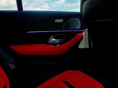 New 2025 Mercedes-Benz GLE 63 AMG S image 33