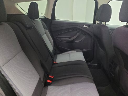 Used 2017 Ford Escape SE w/ SE Cold Weather Package AWD/4WD image 19