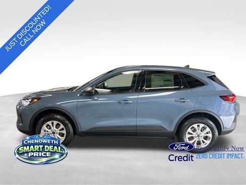New 2026 Ford Escape Active w/ Cold Weather Package image 2