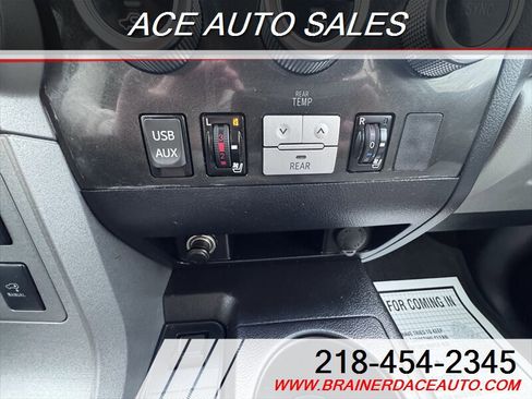 Used 2016 Toyota Sequoia Platinum AWD/4WD image 14