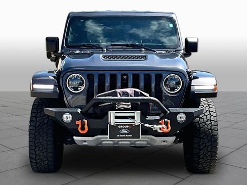 Used 2023 Jeep Gladiator Mojave w/ LED Lighting Group AWD/4WD image 4