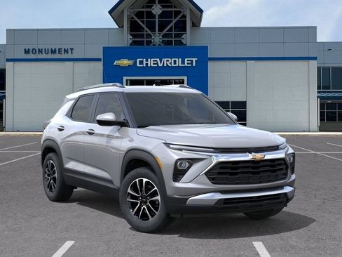 New 2026 Chevrolet TrailBlazer LT w/ Driver Confidence Package FWD image 7