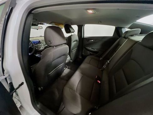 Used 2020 Chevrolet Malibu LS FWD image 21