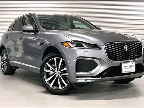 Certified 2025 Jaguar F-PACE R-Dynamic S image 12