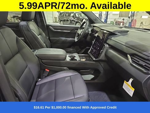 New 2026 GMC Acadia Elevation image 10