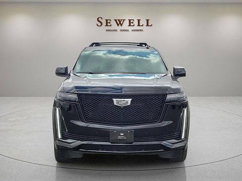 Used 2023 Cadillac Escalade ESV Sport Platinum w/ LPO, ONYX Package AWD/4WD image 8