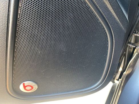 Used 2016 Dodge Charger R/T w/ Wheels & Tunes Group image 18