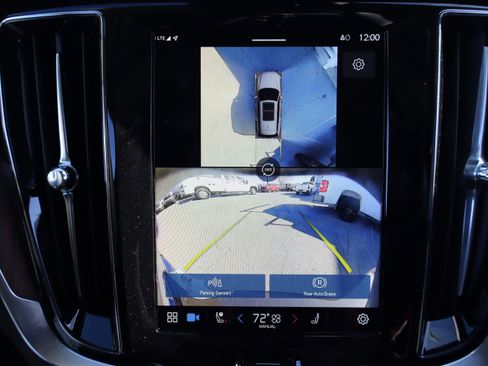 Certified 2025 Volvo V60 B5 Cross Country Plus image 26