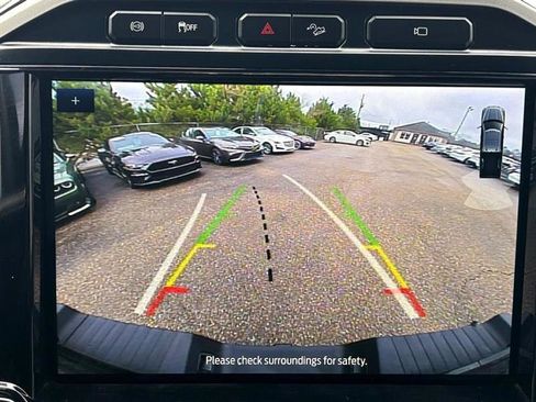 Used 2022 Ford F250 Lariat w/ Lariat Ultimate Package image 27