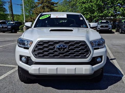 Certified 2023 Toyota Tacoma TRD Sport AWD/4WD image 2