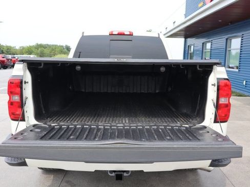 Used 2014 Chevrolet Silverado 1500 High Country w/ High Country Premium Package AWD/4WD image 18