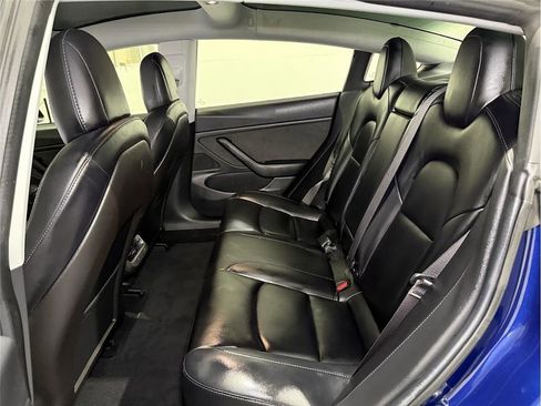 Used 2018 Tesla Model 3 Long Range image 14