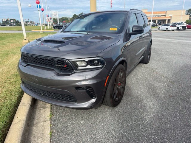 Used 2024 Dodge Durango R/T w/ Tow 'N Go Package AWD/4WD image 1