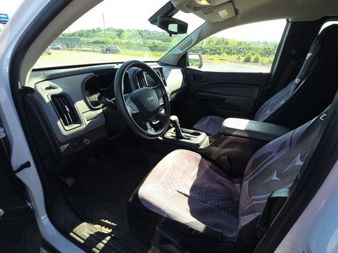 Used 2020 Chevrolet Colorado W/T RWD image 10