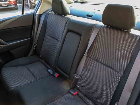 Used 2013 MAZDA MAZDA3 i Touring image 20