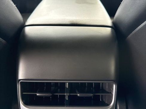 Used 2018 Tesla Model 3 Long Range AWD/4WD image 23
