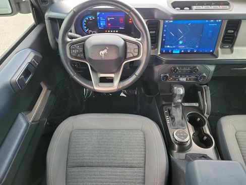 Used 2022 Ford Bronco Outer Banks image 18
