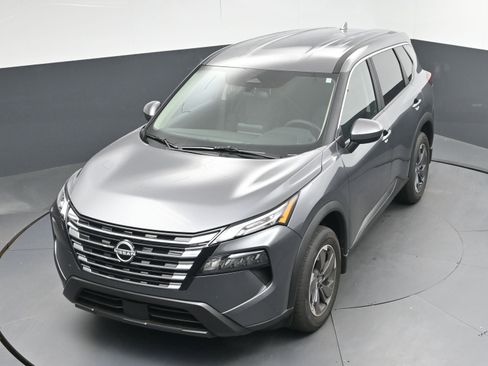 Used 2026 Nissan Rogue SV image 30