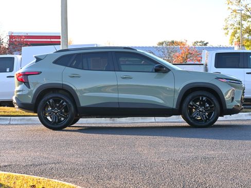 Used 2026 Chevrolet Trax ACTIV w/ Sunroof Package image 7