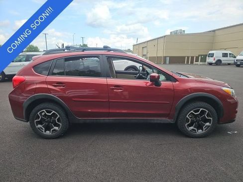 Used 2015 Subaru Crosstrek 2.0i Premium AWD/4WD image 2