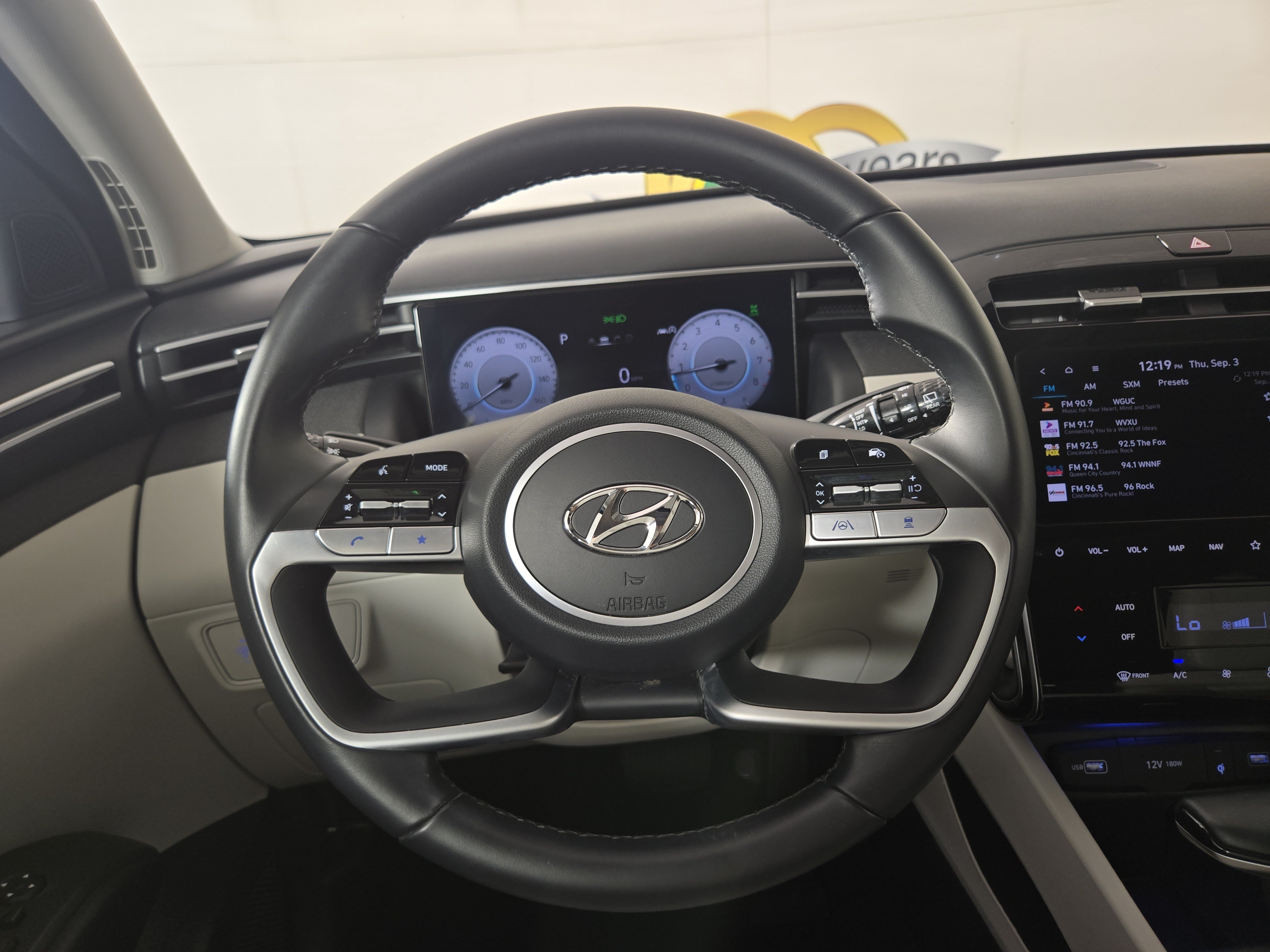 Used 2024 Hyundai Tucson SEL w/ Convenience Package AWD/4WD image 14